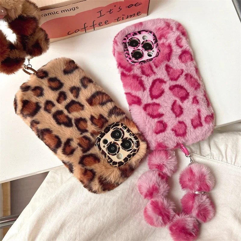 Phone Cases Leather - Modische Leoparden-Plüsch-Handyhülle mit Objektivhalterung für iPhone